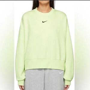 Nike Women's Essentials Crew Sweat in Seafoam/Black Size M